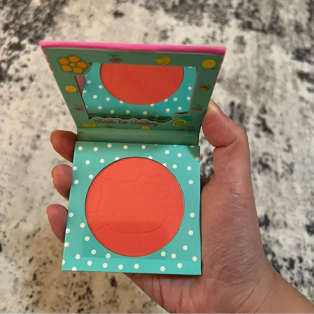 ColourPop x Hello Kitty Pressed Powder Blush Aloha Honey